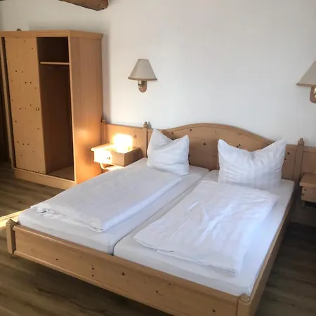 Brauereigasthof Schluessel 3*