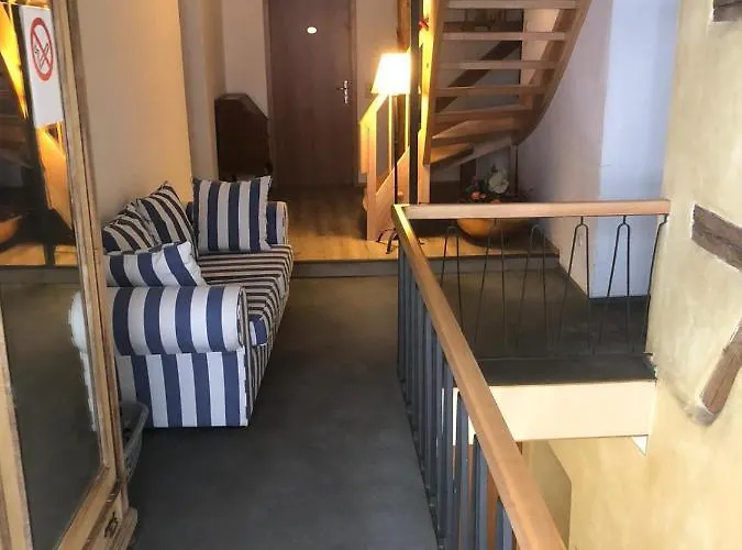 Brauereigasthof Schluessel 酒店 吉恩格南蒂布恩兹