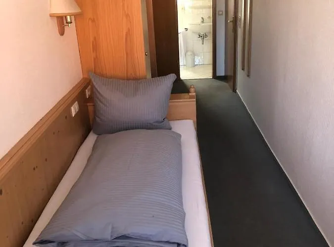 酒店 Brauereigasthof Schluessel 吉恩格南蒂布恩兹